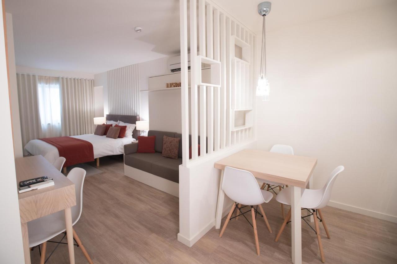 Almada Wine House - Tourism Apartments Porto Exterior photo